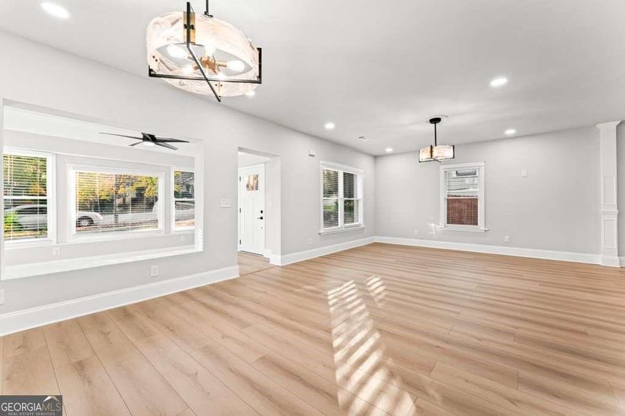 Spacious, unfurnished interior of a new home in , Atlanta (Image 15).