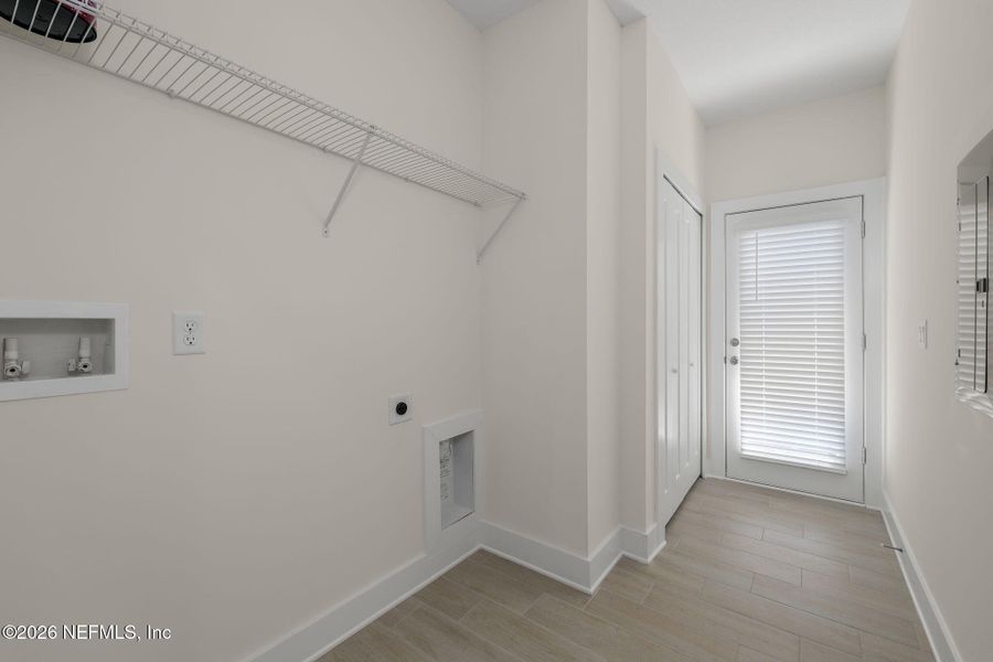 Spacious, unfurnished interior of a new home in , St. Augustine (Image 17).