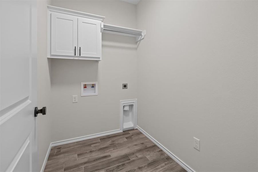 Spacious, unfurnished interior of a new home in , Lindale (Image 15).