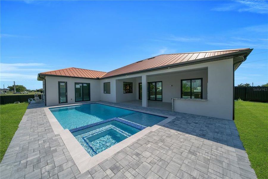 Exterior details and patio area of a home in , Cape Coral (Image 26).