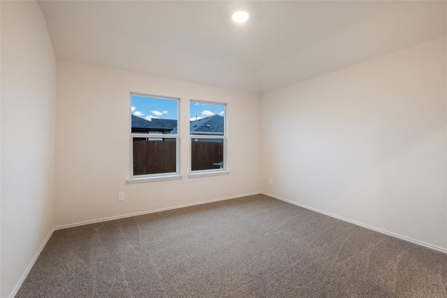 Spacious, unfurnished interior of a new home in Watermill, Uhland (Image 13).