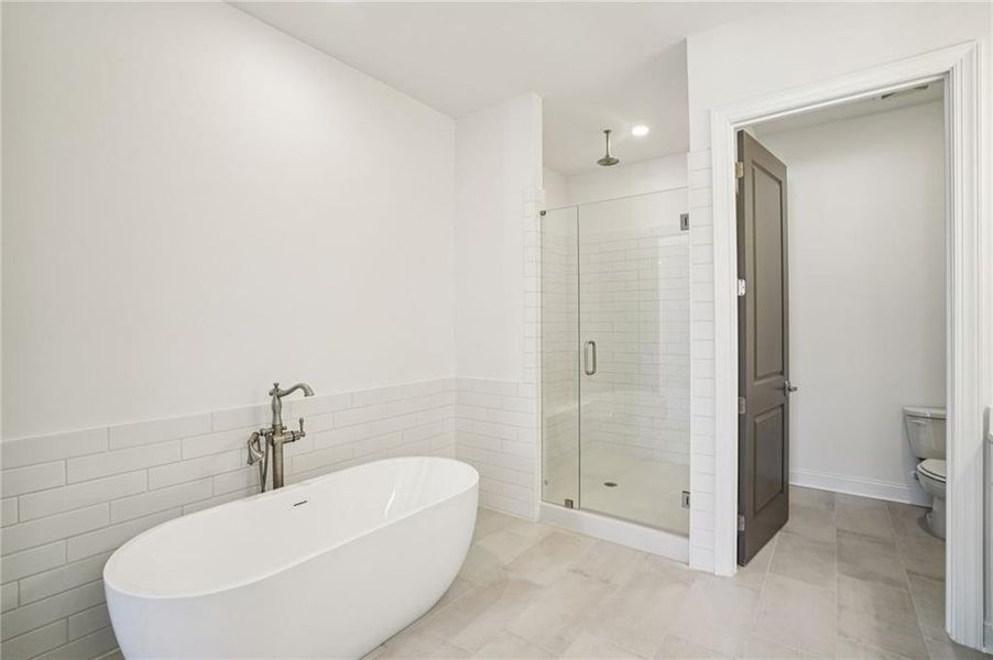 Furnished interior view inside a new home in Waterside Condos, Peachtree Corners (Image 11).