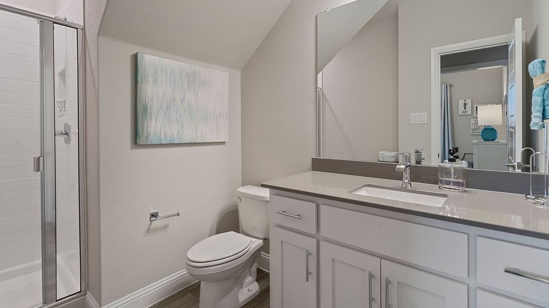 Representative furnished interior of a home built from the Wimberley by D.R. Horton in Lakeview Pointe, Grand Prairie (Image 41).