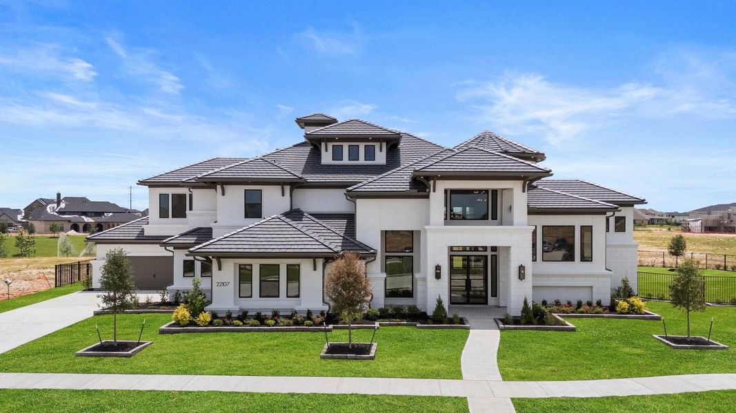 Impressive GRAND VILLA VECCHIO Plan by FEDRICK HARRIS HOMES progressing well. This phenomenal residence includes 5 Bedrooms, 6.5 Bathrooms, and a 4-car Garage on a corner, cul-de-sac lot and wonderful waterfront view. Impressive GRAND VILLA VECCHIO Plan by FEDRICK HARRIS HOMES progressing well. This phenomenal residence includes 5 Bedrooms, 6.5 Bathrooms, and a 4-car Garage on a corner, cul-de-sac lot and wonderful waterfront view.