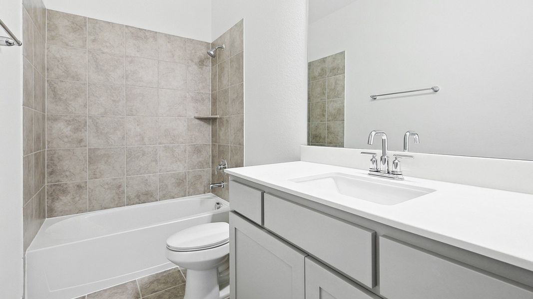 Representative furnished interior of a home built from the Princeton by DRB Homes in Brookewater, Rosenberg (Image 18).