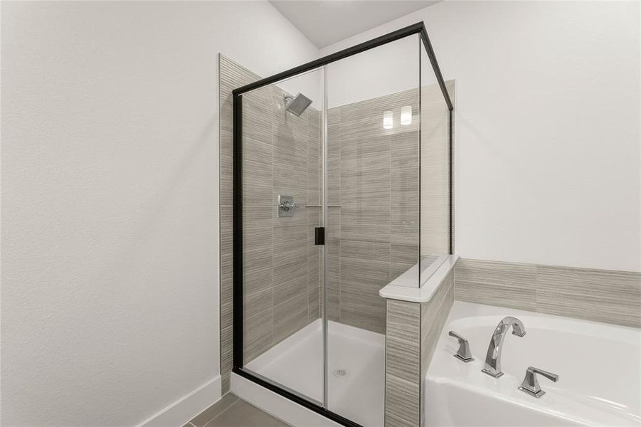 Furnished interior view inside a new home in Treeline, Justin (Image 9).