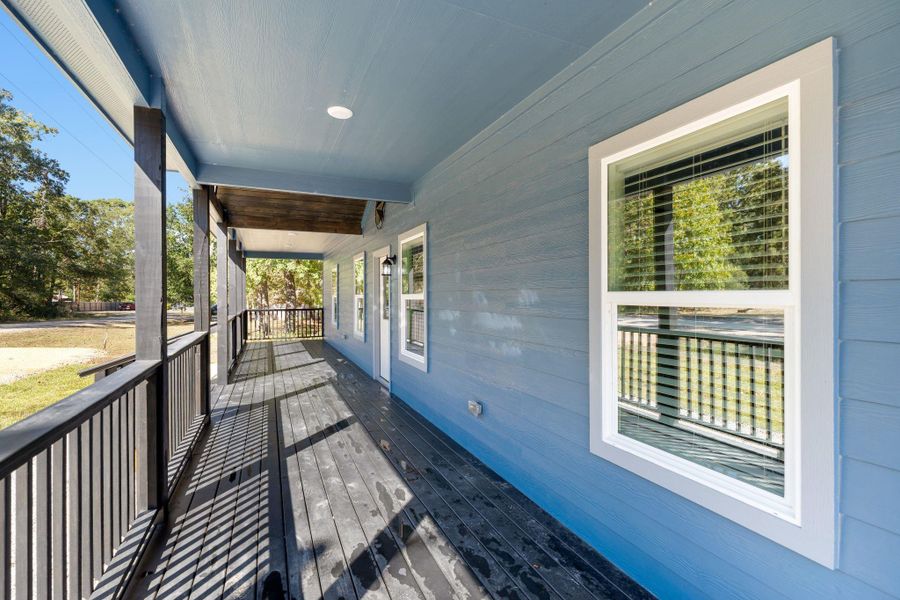 Fabulous Front Sitting porch