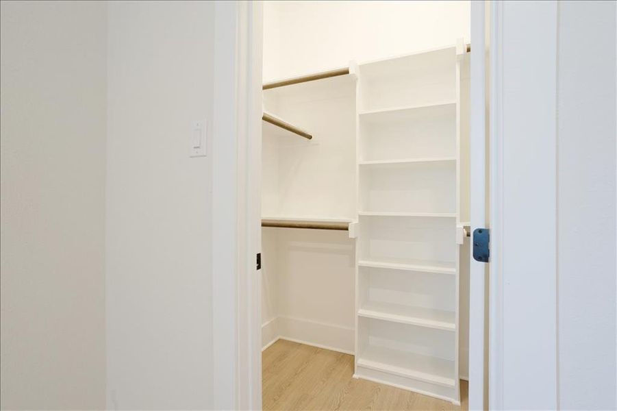 Image 34 of a home in .