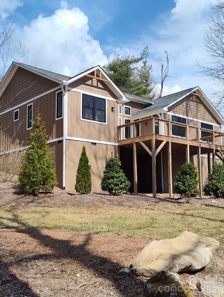 Image 36 of a home in .