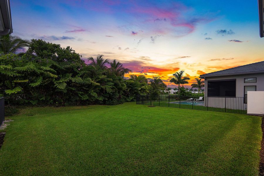 Image 72 of a home in Lotus Edge.