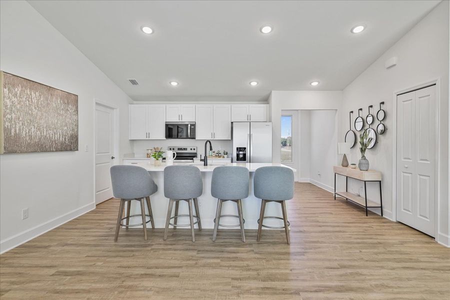Representative furnished interior of a home built from the The Sunset Harbor by Sunlife Homes LLC in Port Charlotte, Port Charlotte (Image 4).