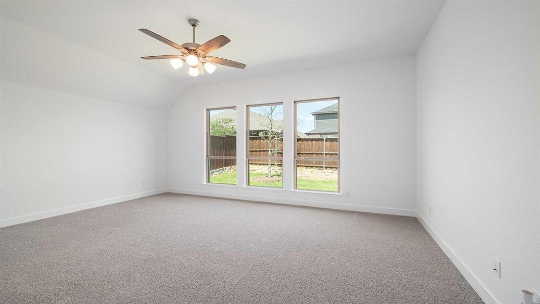 Spacious, unfurnished interior of a new home in Reunion 50', Rhome (Image 5). Spacious, unfurnished interior of a new home in Reunion 50', Rhome (Image 5).