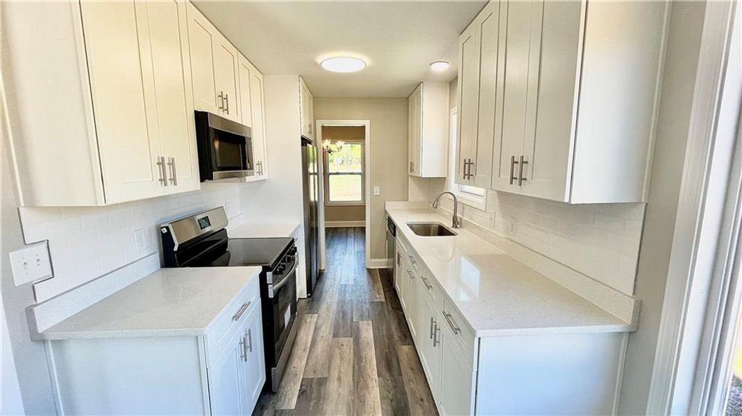Furnished interior view inside a new home in , Griffin (Image 8).
