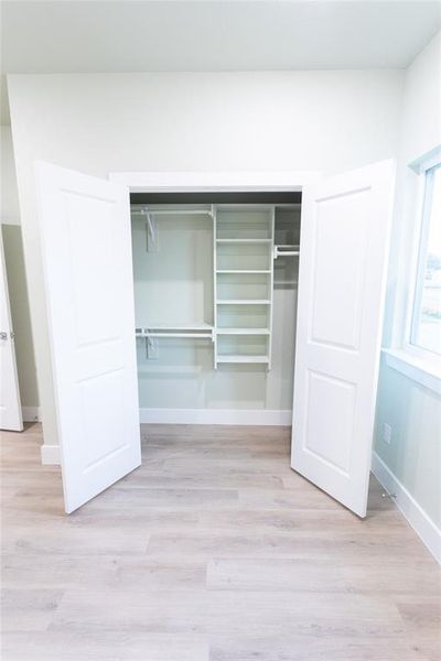 Spacious, unfurnished interior of a new home in , Fort Worth (Image 27).