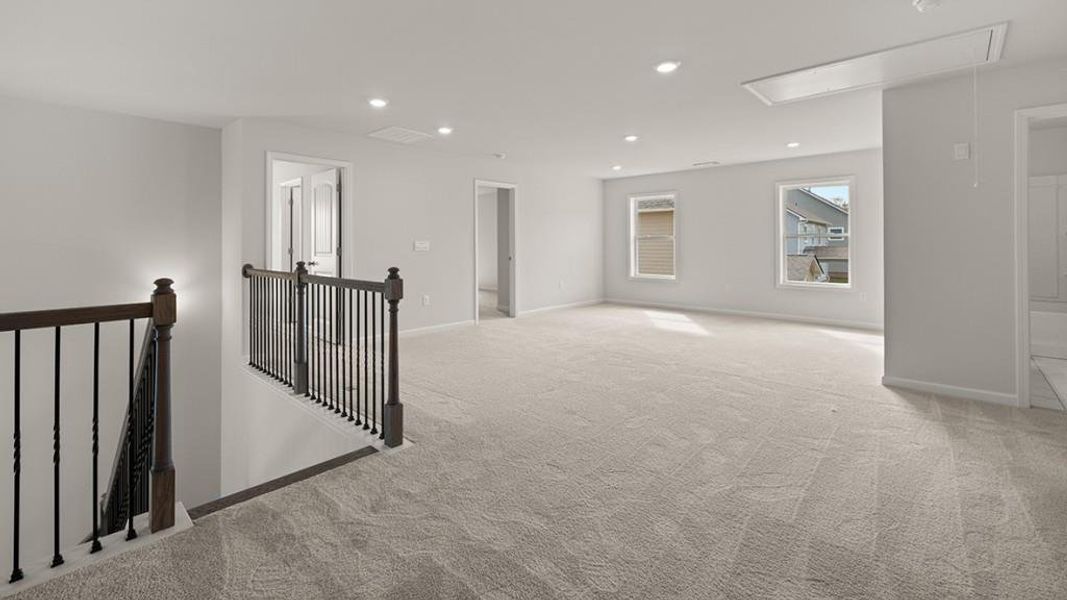 Spacious, unfurnished interior of a new home in Hamptons at Riverwood East, Dallas (Image 20).