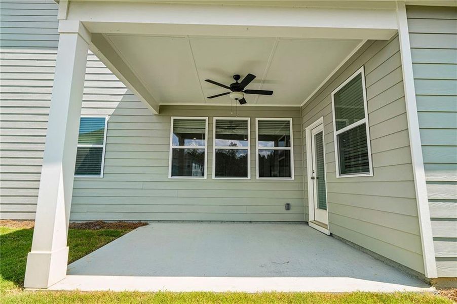 Exterior details and patio area of a home in Bennett Farm, Loganville (Image 22).