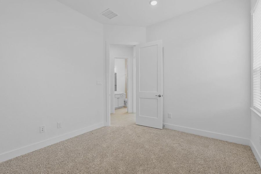 Spacious, unfurnished interior of a new home in Attwater 65's, Waller (Image 17).