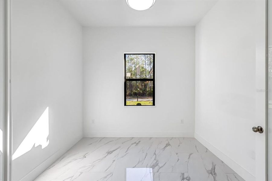 Spacious, unfurnished interior of a new home in , Alva (Image 22).