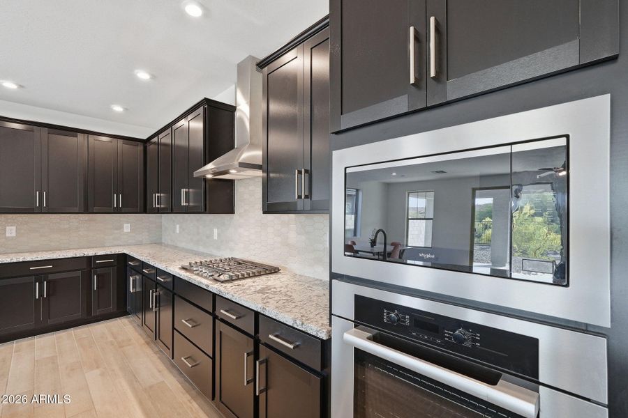 ListerPros_023 (2) ListerPros_023 (2)