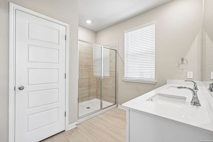 Furnished interior view inside a new home in Sagebrooke - Premier Series, San Antonio (Image 9).