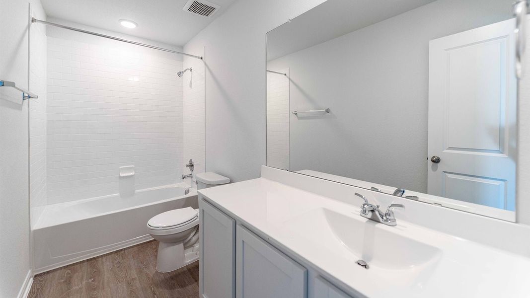 Furnished interior view inside a new home in Garden Grove, San Antonio (Image 8).