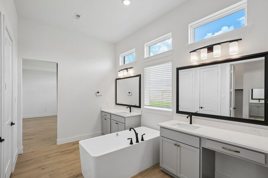 Furnished interior view inside a new home in Riceland 60',65',70', Old River-Winfree (Image 16).