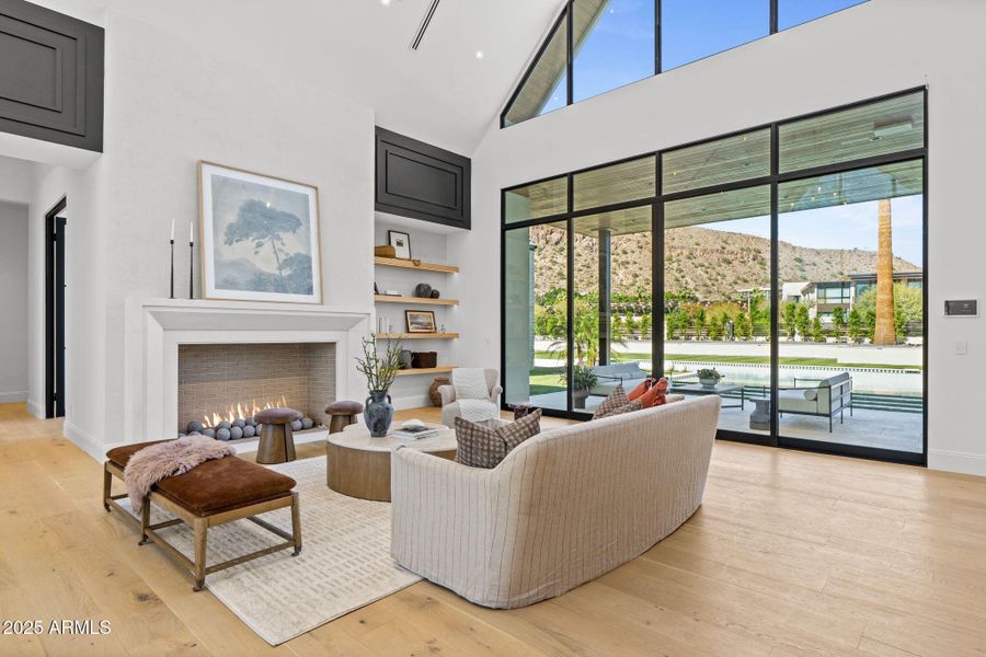 12-web-or-mls-6230-e-hillcrest-blvd 12-web-or-mls-6230-e-hillcrest-blvd