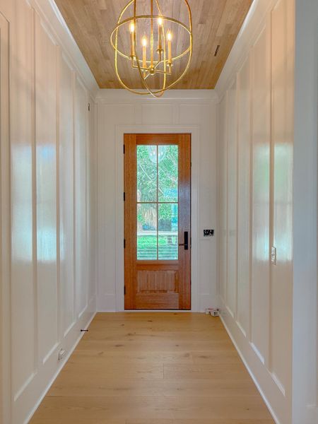 Spacious, unfurnished interior of a new home in , Isle Of Palms (Image 61). Spacious, unfurnished interior of a new home in , Isle Of Palms (Image 61).