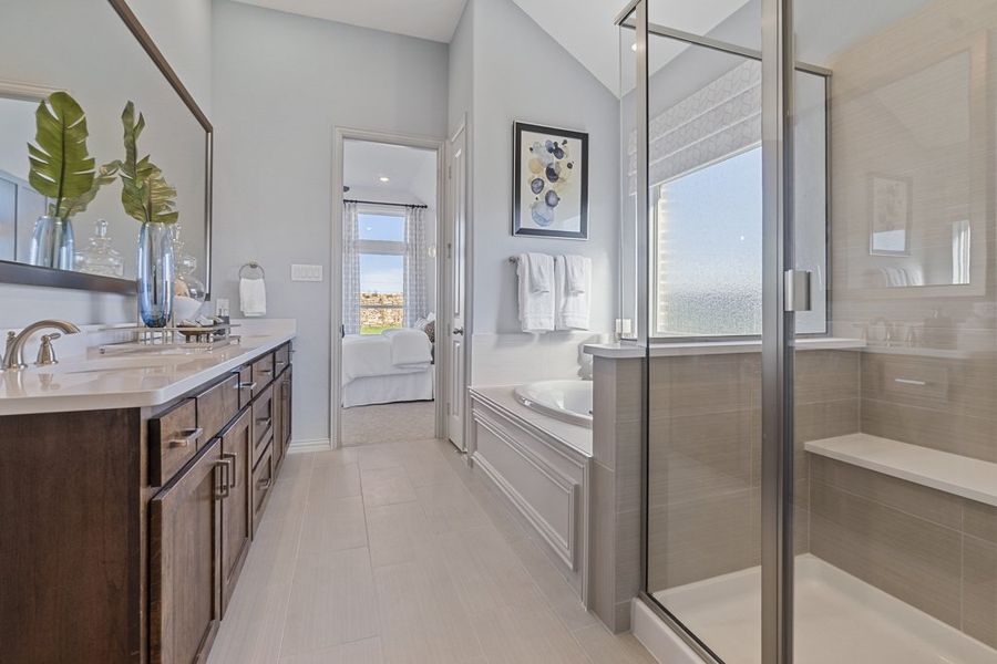 Representative furnished interior of a home built from the Bentley by Landon Homes in Lexington Frisco, Frisco (Image 19). Representative furnished interior of a home built from the Bentley by Landon Homes in Lexington Frisco, Frisco (Image 19).