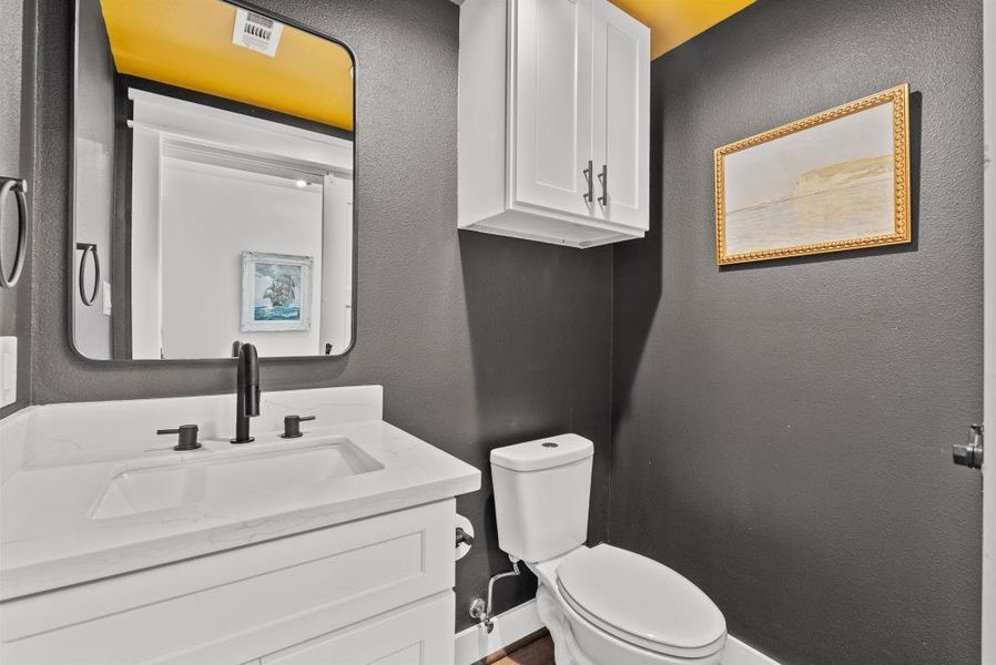 Furnished interior view inside a new home in , Dickinson (Image 8).