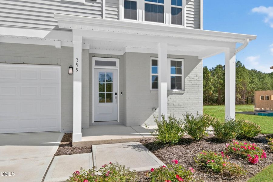 DC 23 Holly Exterior-4