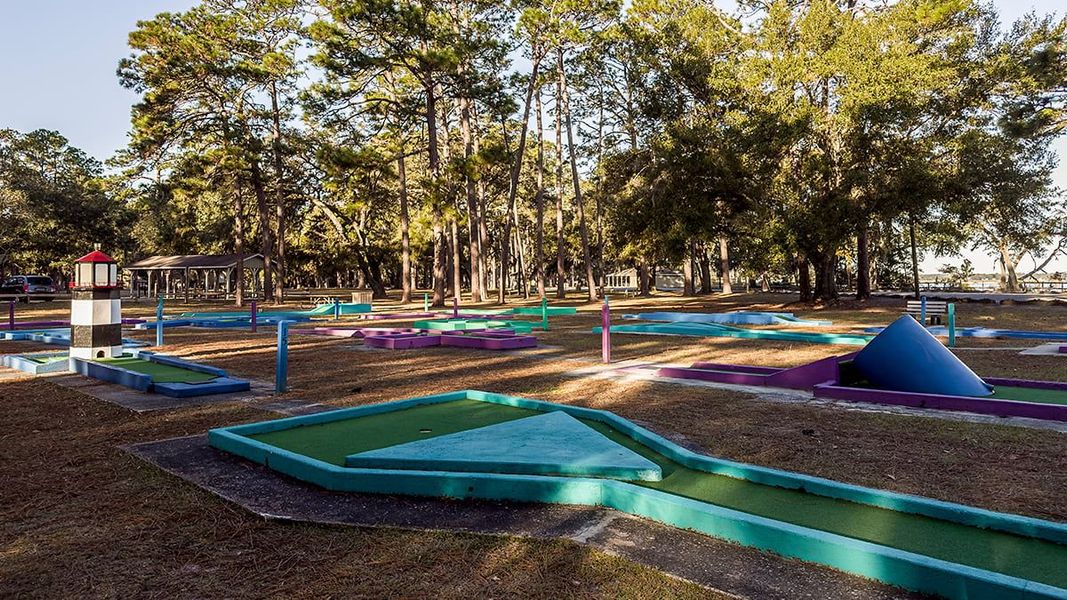 Community amenities in Esplanade at St. Marys, St. Marys (Image 34).