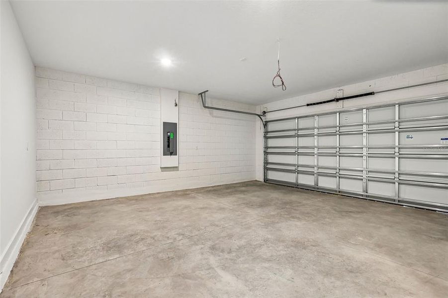 Spacious, unfurnished interior of a new home in Liberty Trace, Haines City (Image 15). Spacious, unfurnished interior of a new home in Liberty Trace, Haines City (Image 15).