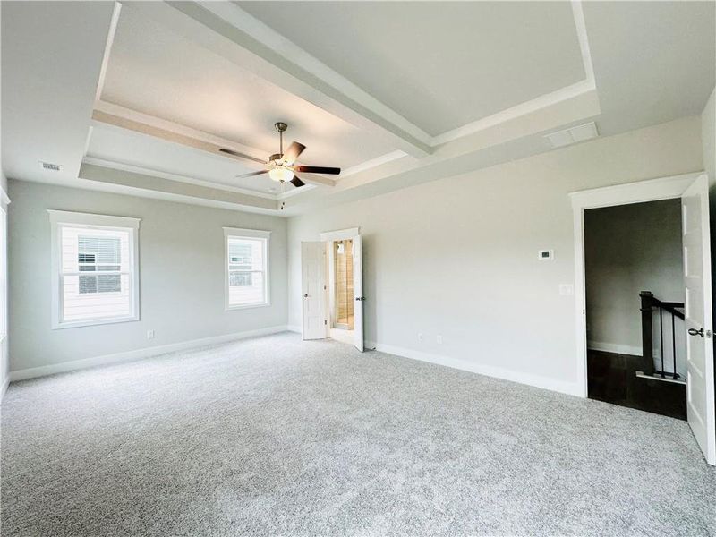Spacious, unfurnished interior of a new home in Summerlin, Winder (Image 22).