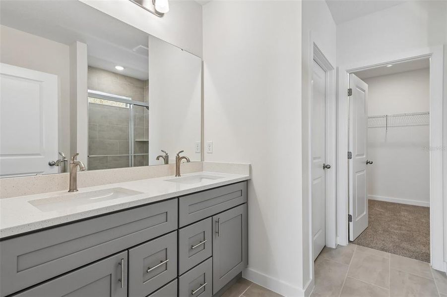 Furnished interior view inside a new home in Hamilton Bluff, Haines City (Image 7).