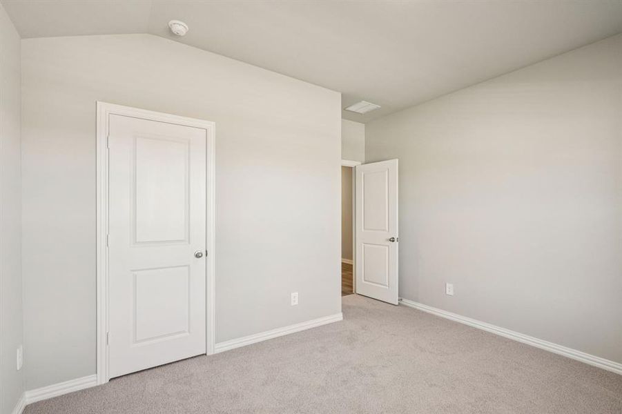 Spacious, unfurnished interior of a new home in , Princeton (Image 32).