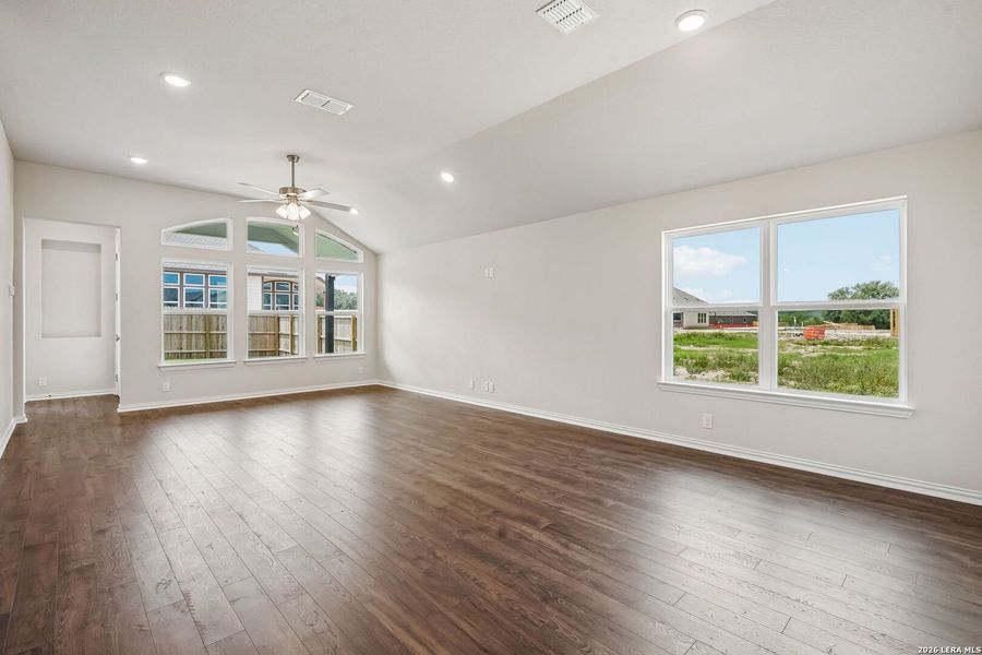 Spacious, unfurnished interior of a new home in Veranda, San Antonio (Image 23). Spacious, unfurnished interior of a new home in Veranda, San Antonio (Image 23).