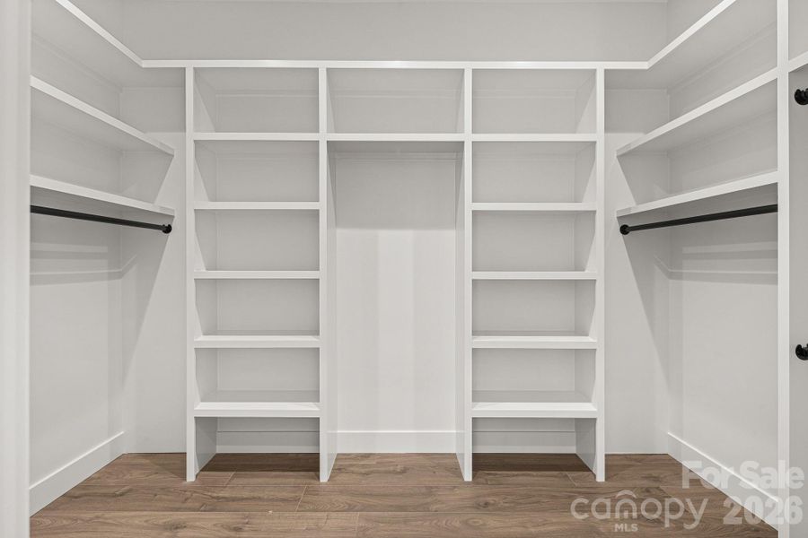 Image 27 of a home in .