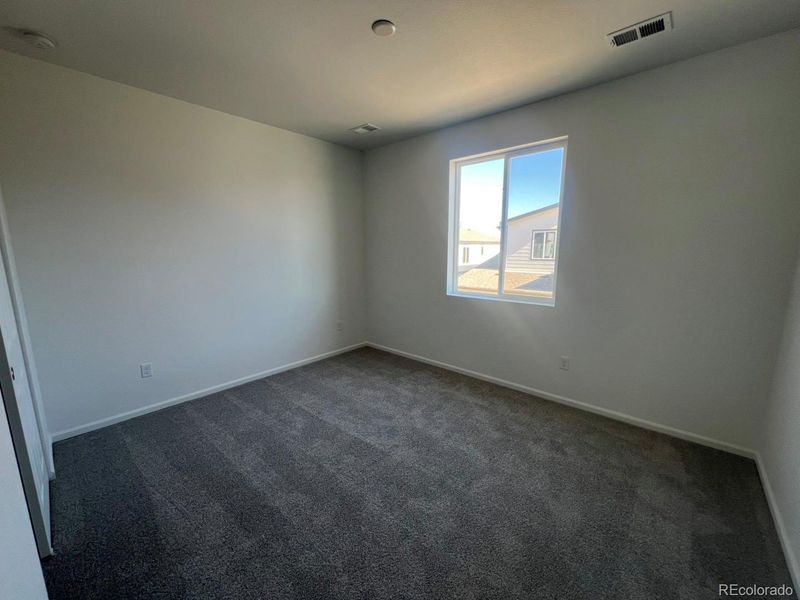 Spacious, unfurnished interior of a new home in Skyview at High Point, Aurora (Image 5). Spacious, unfurnished interior of a new home in Skyview at High Point, Aurora (Image 5).