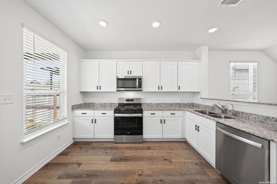 Furnished interior view inside a new home in Corley Farms, Boerne (Image 10).