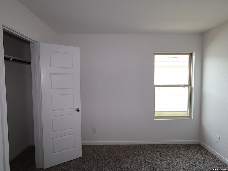 Spacious, unfurnished interior of a new home in Meadows at Clear Springs, New Braunfels (Image 17).