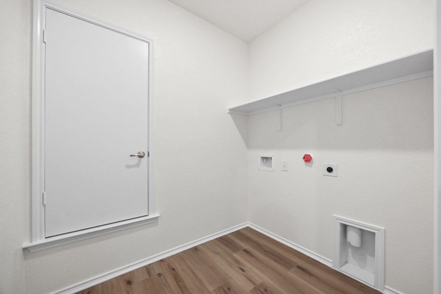 Spacious, unfurnished interior of a new home in McKinney Crossing, Austin (Image 23). Spacious, unfurnished interior of a new home in McKinney Crossing, Austin (Image 23).