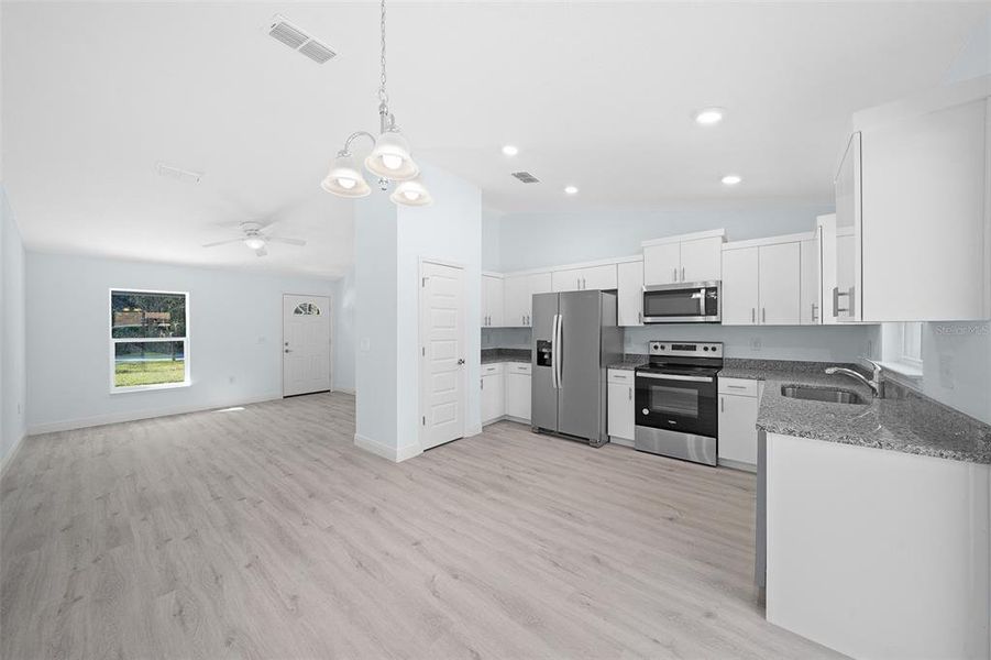 Furnished interior view inside a new home in , Ocala (Image 9).