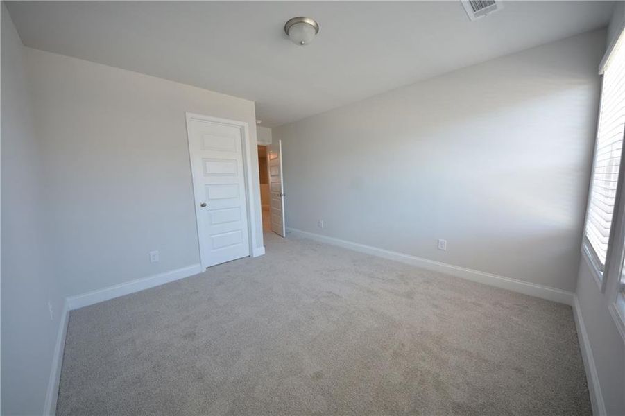 Spacious, unfurnished interior of a new home in Somerset at Riverbrook, Gainesville (Image 14). Spacious, unfurnished interior of a new home in Somerset at Riverbrook, Gainesville (Image 14).