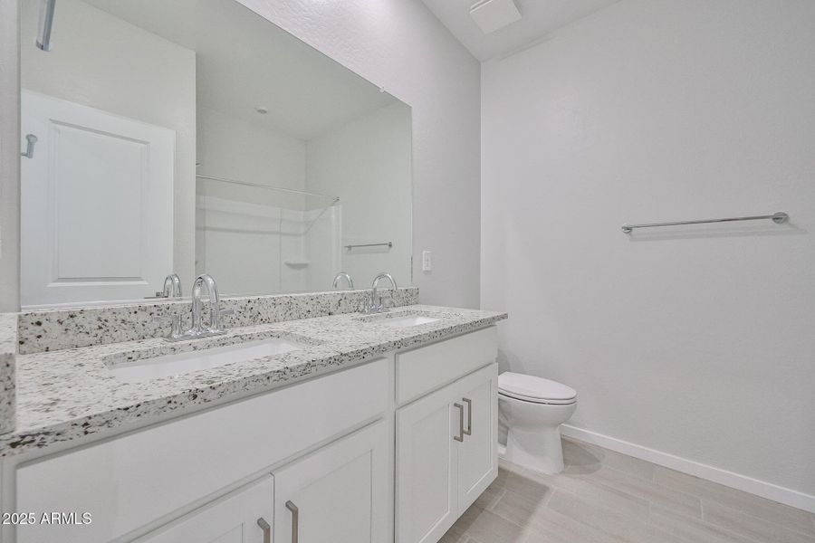 22_New-Homes-for-Sale_Surprise_AZ 22_New-Homes-for-Sale_Surprise_AZ