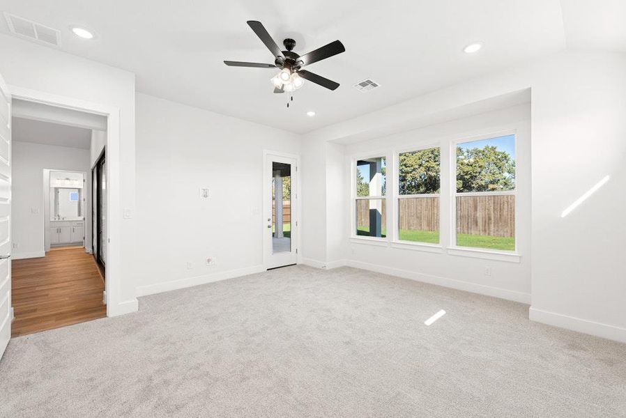 Spacious, unfurnished interior of a new home in Riverstone, Georgetown (Image 26). Spacious, unfurnished interior of a new home in Riverstone, Georgetown (Image 26).