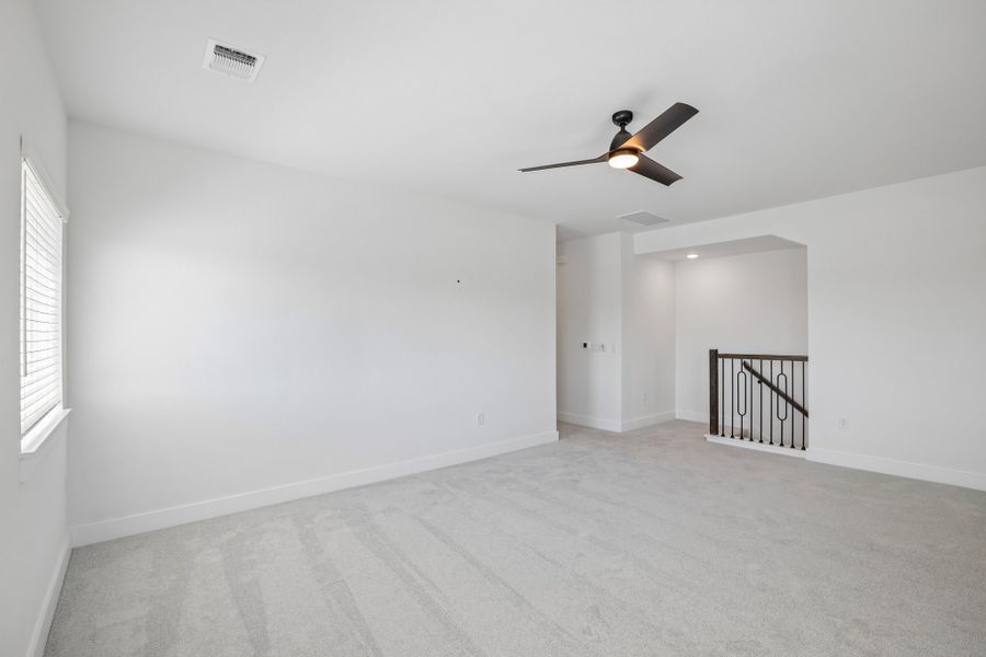 Spacious, unfurnished interior of a new home in Easton Park, Austin (Image 40). Spacious, unfurnished interior of a new home in Easton Park, Austin (Image 40).