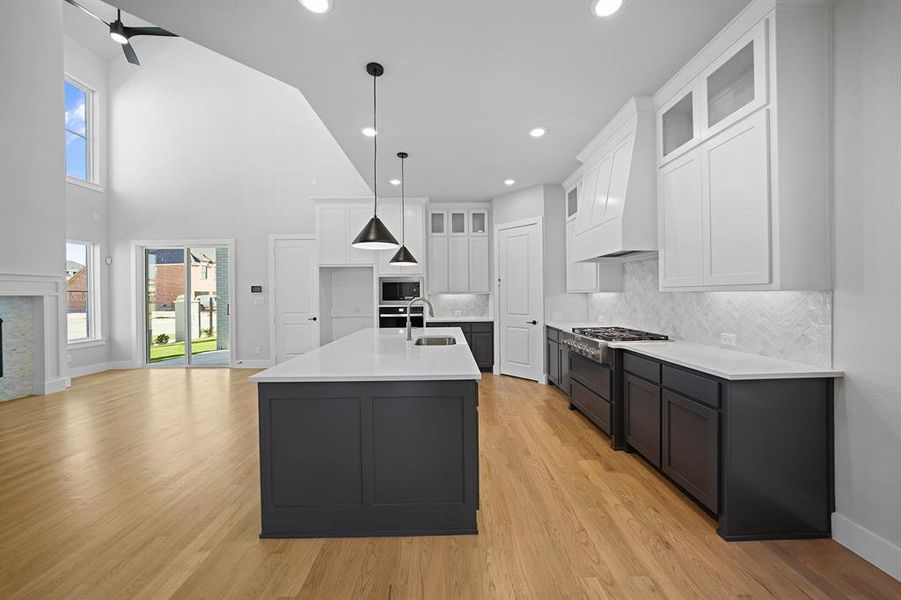 Furnished interior view inside a new home in Fields - 40' Lots, Frisco (Image 6). Furnished interior view inside a new home in Fields - 40' Lots, Frisco (Image 6).