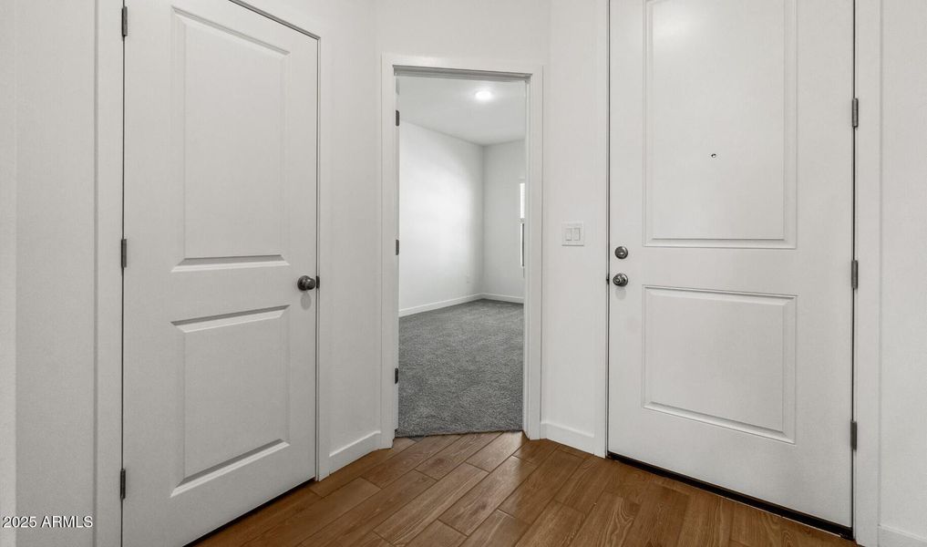 MR Lot #80 Foyer (Large)