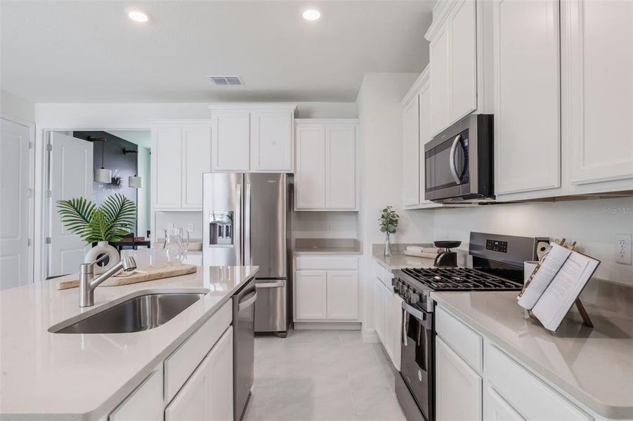 Furnished interior view inside a new home in Lakes of Mount Dora, Mount Dora (Image 11).